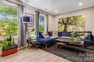 19 Shadowlawn Dr, Asheville, NC 28806 - Photo 15