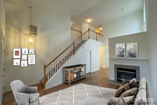 9040 Holland Park Ln, Charlotte, NC 28277 - Photo 3