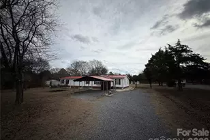 3805 Saluda Rd, Rock Hill, SC 29730 - Photo 3