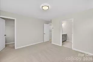 228 Ferebee Pl, Charlotte, NC 28213 - Photo 17