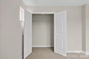 228 Ferebee Pl, Charlotte, NC 28213 - Photo 31