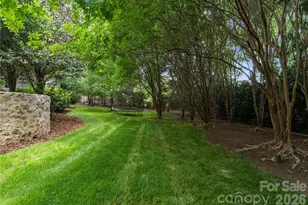 4231 Fox Brook Ln, Charlotte, NC 28211 - Photo 45