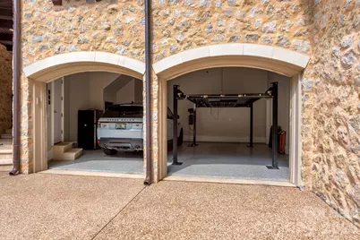 4231 Fox Brook Lane, Charlotte, NC 28211 - Photo 47