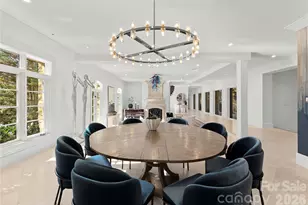 4231 Fox Brook Ln, Charlotte, NC 28211 - Photo 13