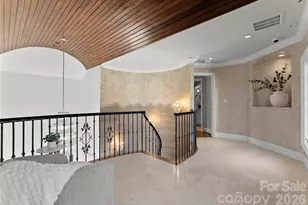 4231 Fox Brook Ln, Charlotte, NC 28211 - Photo 33