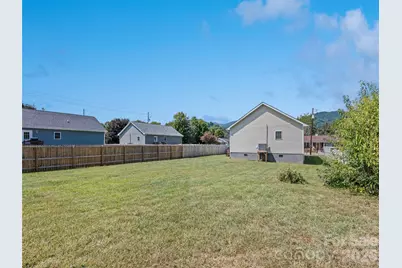 721 Camelot Drive, Waynesville, NC 28786 - Photo 23