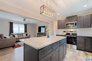 721 Camelot Dr, Waynesville, NC 28786 - Photo 13