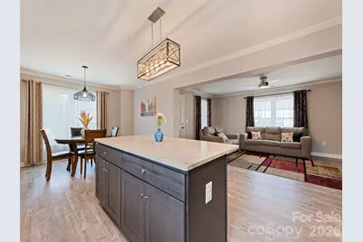 721 Camelot Drive, Waynesville, NC 28786 - Photo 3