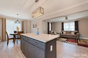 721 Camelot Dr, Waynesville, NC 28786 - Photo 3