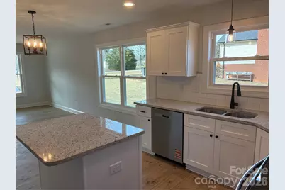 139 Donna Lane, Statesville, NC 28625 - Photo 7