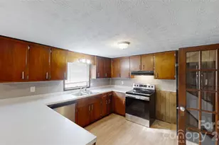 269 Westwood Cir, Waynesville, NC 28786 - Photo 9