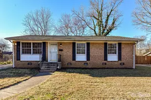 4008 Dunwoody Dr, Charlotte, NC 28215 - Photo 1