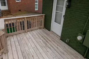 621 Reeves Ct, Charlotte, NC 28208 - Photo 9