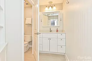 4611 Hedgemore Dr, Charlotte, NC 28209 - Photo 17