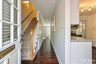 4611 Hedgemore Dr, Charlotte, NC 28209 - Photo 3