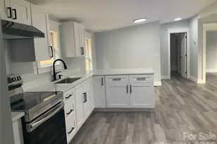 30 Parker Dr, Candler, NC 28715 - Photo 7