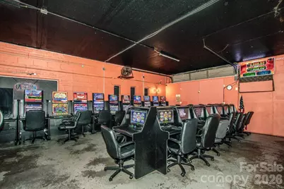 2327 Shelton Avenue, Statesville, NC 28677 - Photo 33