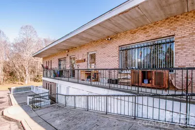 2327 Shelton Avenue, Statesville, NC 28677 - Photo 11