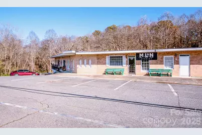 2327 Shelton Avenue, Statesville, NC 28677 - Photo 9