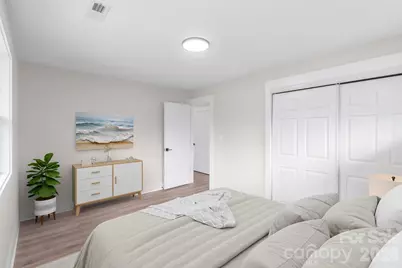 533 Blendwood Drive, Charlotte, NC 28215 - Photo 5