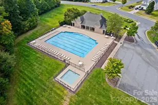 323 Crandon Rd, Mount Holly, NC 28120 - Photo 17