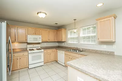 8214 Braids Bend Court, Charlotte, NC 28269 - Photo 7