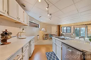 12 Shady Ln, Candler, NC 28715 - Photo 15