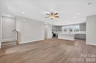 216 Ferebee Pl, Charlotte, NC 28213 - Photo 9