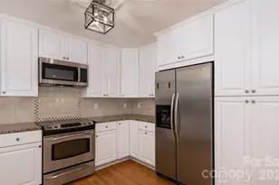 187 Pine Village Ln, Blowing Rock, NC 28605 - Photo 13