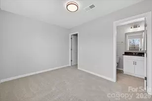 212 Ferebee Pl, Charlotte, NC 28213 - Photo 27