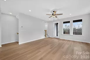 212 Ferebee Pl, Charlotte, NC 28213 - Photo 13