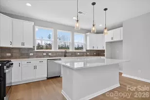 212 Ferebee Pl, Charlotte, NC 28213 - Photo 5