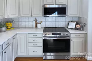 7429 Newmans Ln, Charlotte, NC 28270 - Photo 9