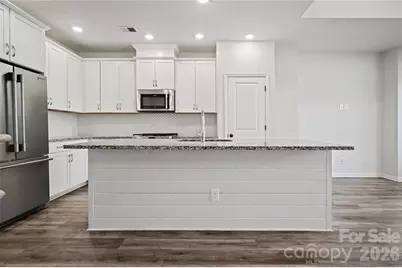 2037 Statesville Avenue, Charlotte, NC 28206 - Photo 15