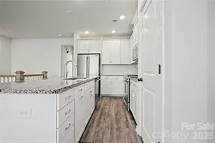 2037 Statesville Ave, Charlotte, NC 28206 - Photo 13