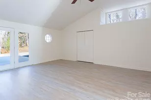 97 Upper Moffitt Rd, Asheville, NC 28805 - Photo 21