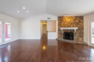 97 Upper Moffitt Rd, Asheville, NC 28805 - Photo 13