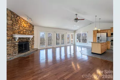 97 Upper Moffitt Road, Asheville, NC 28805 - Photo 9