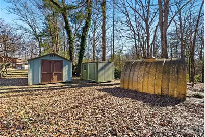 718 2nd Avenue NE, Conover, NC 28613 - Photo 25