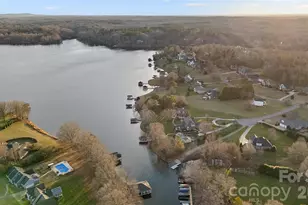 307 Cross Creek Dr, Cherryville, NC 28021 - Photo 45