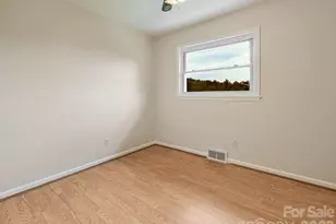 651 Case Cove Rd, Candler, NC 28715 - Photo 13