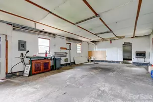 651 Case Cove Rd, Candler, NC 28715 - Photo 31