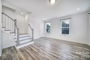 4202 Alexander Vw Dr, Charlotte, NC 28226 - Photo 9