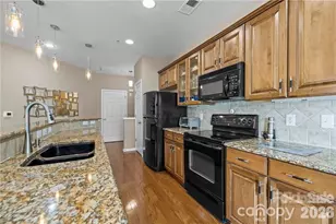 14768 Via Sorrento Dr, Charlotte, NC 28277 - Photo 3