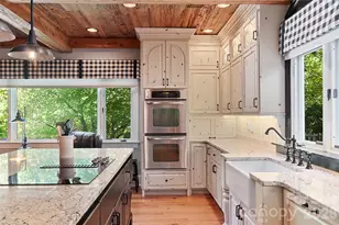 304 Brunswick Dr, Waynesville, NC 28786 - Photo 13