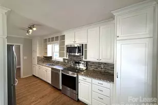 1624 Club Rd, Charlotte, NC 28205 - Photo 5