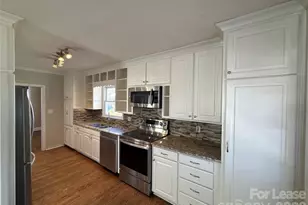 1624 Club Rd, Charlotte, NC 28205 - Photo 5