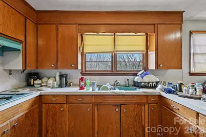 1231 2nd Street SE, Hickory, NC 28602 - Photo 13