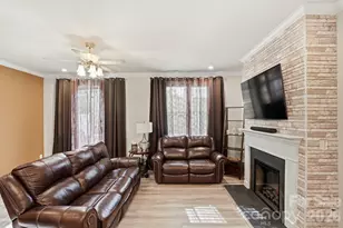 16038 Red Buckeye Ln, Huntersville, NC 28078 - Photo 7