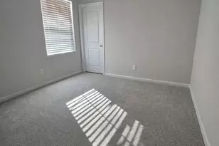 6006 Silverwing Dr, Charlotte, NC 28215 - Photo 9